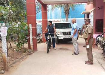திண்டுக்கல் எஸ்.பி சைக்கிளில் சென்று ஆய்வு