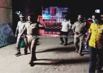 திருப்பத்தூரில் வாக்குச்சாவடி மையங்களில் மாவட்ட காவல்துறை கண்காணிப்பாளர் ஆய்வு