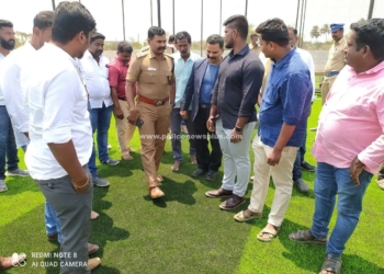 நவீன உபகரணங்களை கொண்ட உடற்பயிற்சி நிலையம்