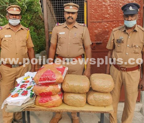 பொருட்களை கடத்திய நபர் கைது