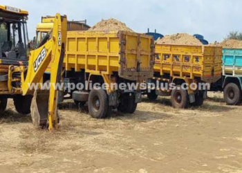 4 லாரிகள் பொக்லைன்,  எந்திரம் பறிமுதல்!