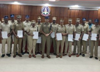 குற்ற வழக்குகளில் சிறப்பாக துப்புத்துலக்கிய, காவல்துறையினருக்கு பாராட்டு!