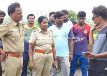 காட்டுக்குள் தங்கியிருந்த கேரள வாலிபர், காவல்துறையினர் தீவிர விசாரணை!