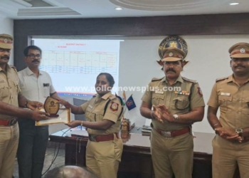 சிறப்பாக பணியாற்றிய, காவல்துறையினருக்கு பாராட்டு சான்றிதழ்!