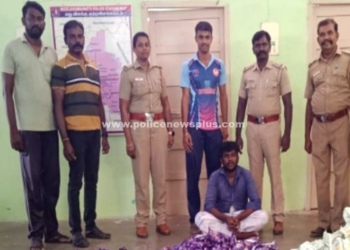 சாத்தான்குளத்தில் கிலோ கணக்கில்,புகையிலை பொருட்கள் பறிமுதல்!