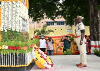 வேலூரில் காவலர் வீர வணக்க நாள் அனுசரிப்பு!