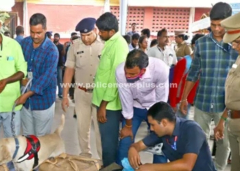 ரெயில் நிலையத்தில் காவல்துறையனைர் தீவிரவிசாரணை!