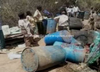 போளூர் பகுதியில்,  5,000 லிட்டர் சாராய ஊறல்  அழிப்பு!