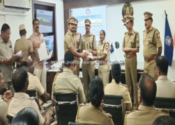 சிறப்பாக பணியாற்றிய காவல்துறையினருக்கு பாராட்டு சான்றிதழ்!