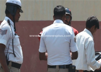 போக்குவரத்து காவல் ஆய்வாளர் தலைமையில் வாகனச் சோதனை!