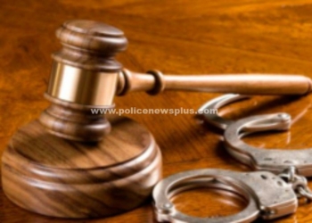 முட்புதரில் லாரி ட்யூப்களில் பதுக்கிய நாட்டு சாராயம் பறிமுதல்!