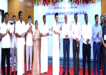 முதல்வர் தொடங்கி வைத்த தூய்மைப் பணியாளர் மேம்பாட்டுத் திட்டம்