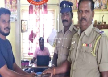 ஆட்டோ ஓட்டுநரை பாராட்டிய காவல்துறையினர்!