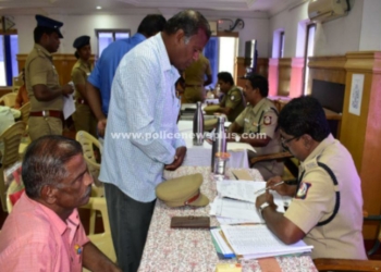 மக்களின் குறைகளை கேட்டறிந்த காவல் ஆணையாளர்!