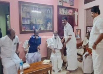 அமைச்சர் மூவரை வரவேற்ற காரைக்குடி சேர்மன்