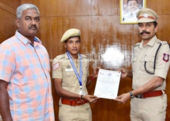 ஆயுதப்படை முதல்நிலை பெண் காவலரின் சாதனை!