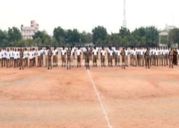 ஆயுதங்களைக் கொண்ட கவாத்து பயிற்சி