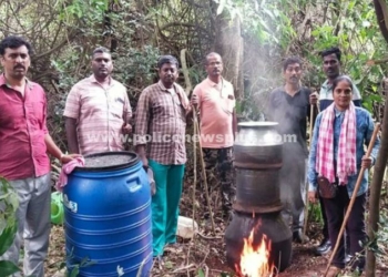 காவல்துறையினரின் காட்டுப்பகுதி வேட்டை!