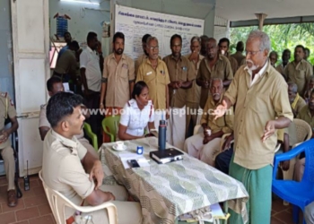 ஓட்டுனர்களிடம் குறைகளை கேட்டறிந்த  A.S.P