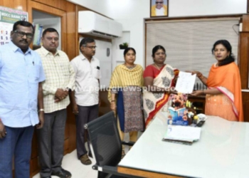 வாக்காளர் பட்டியலை வெளியிட்ட மாவட்ட ஆட்சியர்