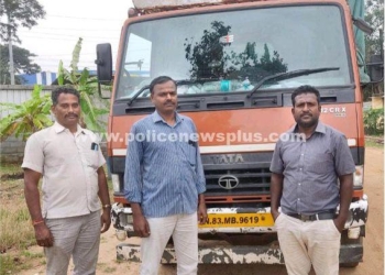 அரிசியை கடத்திய வாகனம் பறிமுதல்