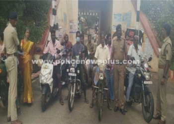 காவல்துறையினர் சார்பாக இரயில்வே பாதுகாப்பு சட்டவிதிகள் பற்றிய விழிப்புணர்வு