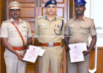 தலைமறைவாக இருந்த குற்றவாளியை கண்டுபிடித்த  காவல்துறையினரை பாராட்டிய டிஜிபி