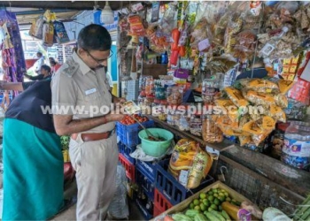 பெட்டி கடைகளில் S.P திடீர் ஆய்வு