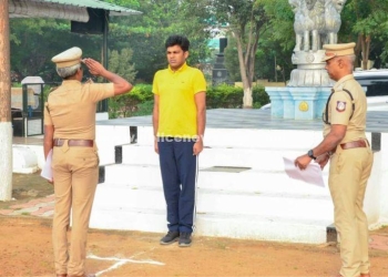 ஆயுதப்படை காவலர்களின் கவாத்து பயிற்சி