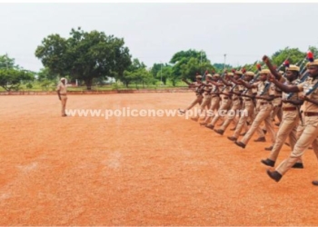 காவலர்களுக்கு இறுதி கவாத்து தேர்வு