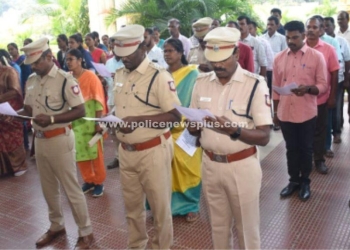 அரியலூர் மாவட்ட காவல்துறையினர் சார்பாக உறுதிமொழி