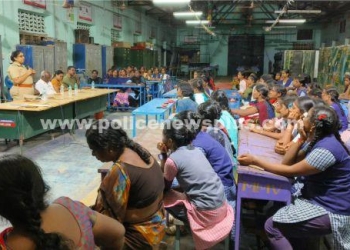 கல்லூரி மற்றும் பள்ளி மாணவிகளுக்கு விழிப்புணர்வு