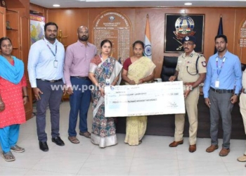 இறந்த காவல் உதவி ஆய்வாளருக்கு குடும்பத்திற்கு காப்பீட்டுத் தொகை