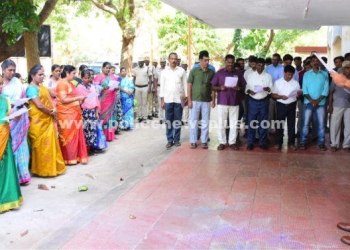 தீண்டாமை ஒழிக்க குறித்து உறுதிமொழி