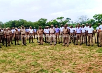 கவாத்து பயிற்சியை பார்வையிட்டு S.P ஆய்வு