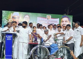 அதிமுக சார்பில் நலத்திட்ட உதவிகள் வழங்கும் மாபெரும் பொதுக்கூட்டம்