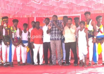 100 ஆண்டுகள் பழமை வாய்ந்த அரசு பள்ளியில் ஆண்டு விழா