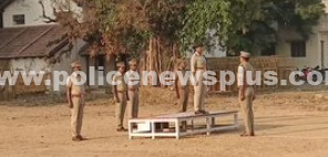 இராணிப்பேட்டை மாவட்ட ஆயுதப்படை தலைமையகத்தில் வாராந்திர கவாத்து பயிற்சி