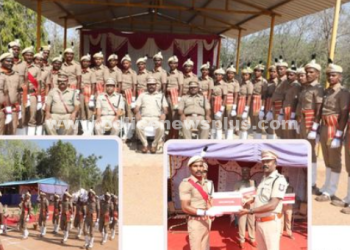 ஊர் காவல் படை  வீரர்களின் பயிற்சி நிறைவு விழாவின் அணிவகுப்பு