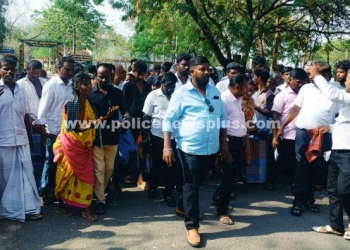 ஆட்சியரிடம் பொதுமக்கள் மனு