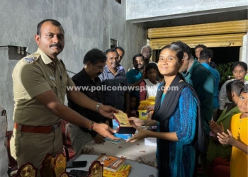 மாணவ மாணவிகளை உற்சாகப்படுத்திய பொது நல சங்கம்