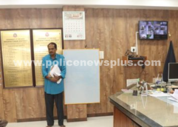 பொதுமக்களை சந்தித்த காவல் கண்காணிப்பாளர் அவர்கள்