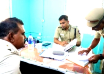 S.P காவல் நிலையத்தில் ஆய்வு