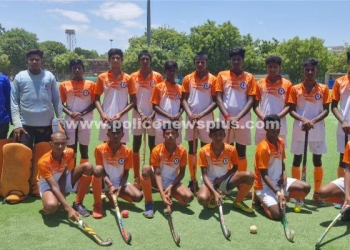 மாவட்ட அளவிலான ஹாக்கி போட்டி