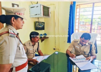 கயத்தாறு காவல் நிலையத்தில் எஸ்.பி ஆய்வு