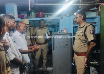 கொலை வழக்கின் சம்பவ இடத்தை ஆய்வு செய்த எஸ்.பி