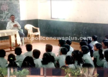 மாணவர்களுக்கு விழிப்புணர்வு நிகழ்ச்சி