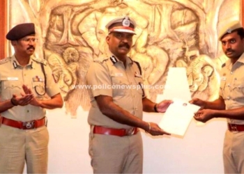 ஆயுதப்படை காவலரை பாராட்டிய ஏடிஜிபி