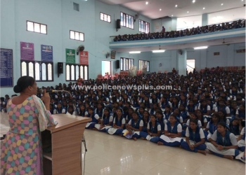 இணையவழி குற்றங்கள் குறித்து விழிப்புணர்வு நிகழ்ச்சி