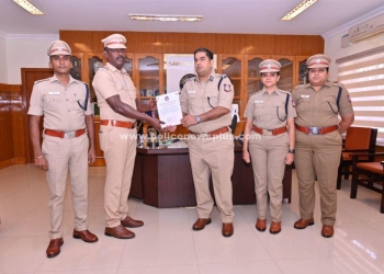 சிறப்பு உதவி ஆய்வாளருக்கு காவல் ஆணையர் பாராட்டு